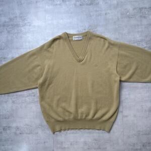 Y2K Burberry 00s V-neck beige tan sweater